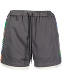 Pantalones cortos grises de Children of The Discordance