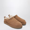 Bota de cano curto UGG Micro cor castanha