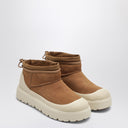 UGG 체스트넛 클래식 울트라 미니 웨더 하이브리드 부츠