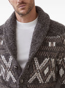 Brunello Cucinelli Alpaka-, Schurwoll- und Kaschmir-Cardigan mit geometrischem Jacquardmuster und Metallknöpfen