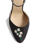 Valentino Garavani Décolleté Hi Dolly in tessuto con ricamo floreale 105mm