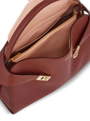 Bolsa de ombro Ferragamo Hug macia bicolor (M)