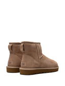 حذاء Ugg Australia Classic Mini II