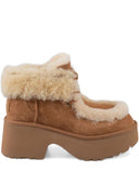Bota Ugg Australia Esmee com Cadarço