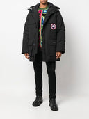 Черные пальто Canada Goose