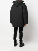 Черные пальто Canada Goose