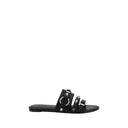 Sandalias con tachuelas