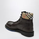 Burberry anfibio ribelle in pelle marrone