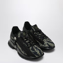Tênis Givenchy Spectre com estampa camuflada