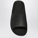 صندل شريحة مطاطي أسود من ذا روو أما