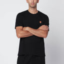Camiseta negra regular Maison Kitsuné con parche de logo