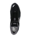 New Balance 2002R Sneakers