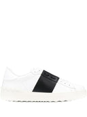 Valentino Garavani Sneakers Black