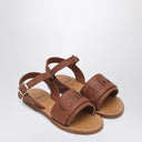 Sandalias de cuero marrón Chloé con logotipo