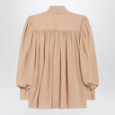 Blusa color arena fruncida de Chloé con lazo lavallière